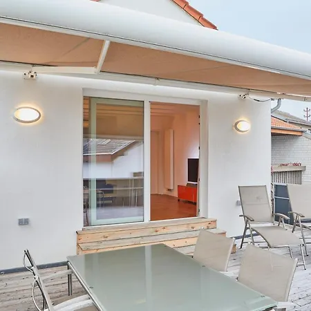 Klimatisierte Wohnung Mit Grosser Terrasse Deidesheim Exterior photo