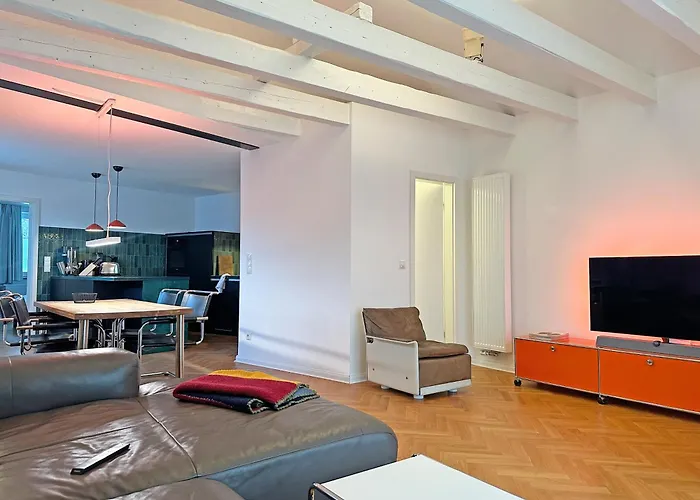 Klimatisierte Wohnung Mit Grosser Terrasse