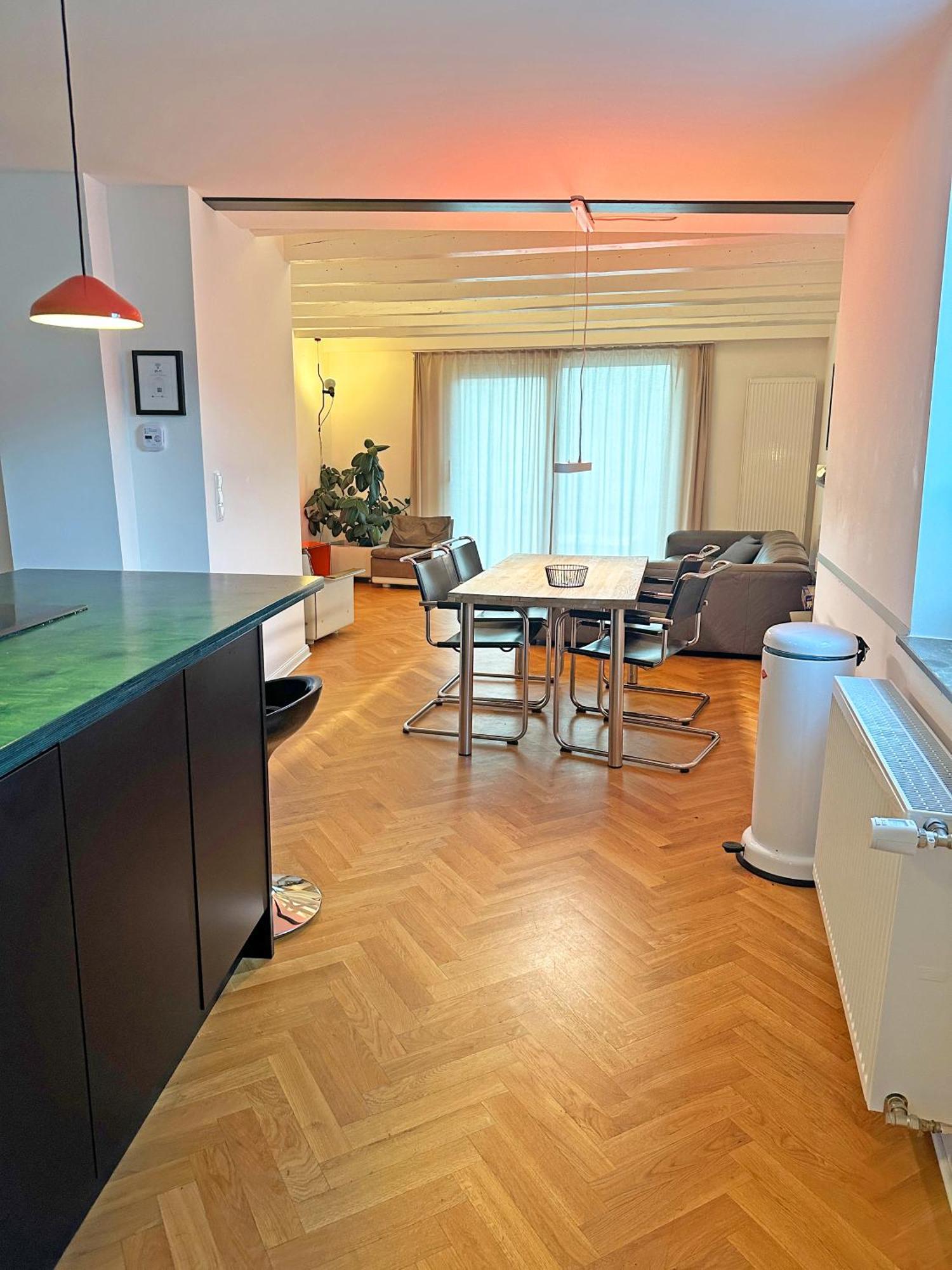 Klimatisierte Mit Grosser Terrasse Apartment Deidesheim